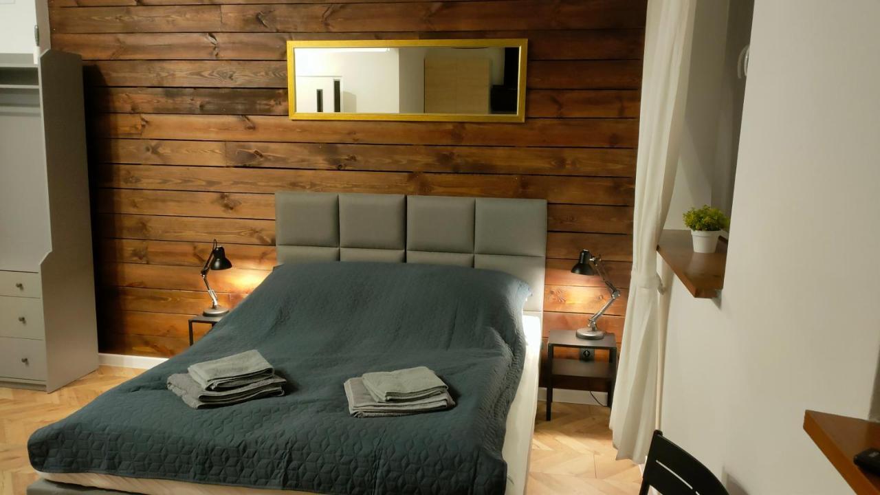 Apartment Dabrowa Zeromskiego *